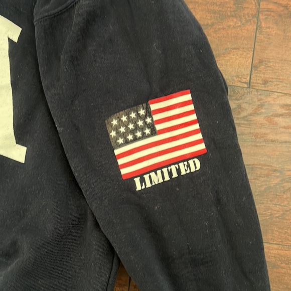 USA quarter zip - Picture 3 of 4